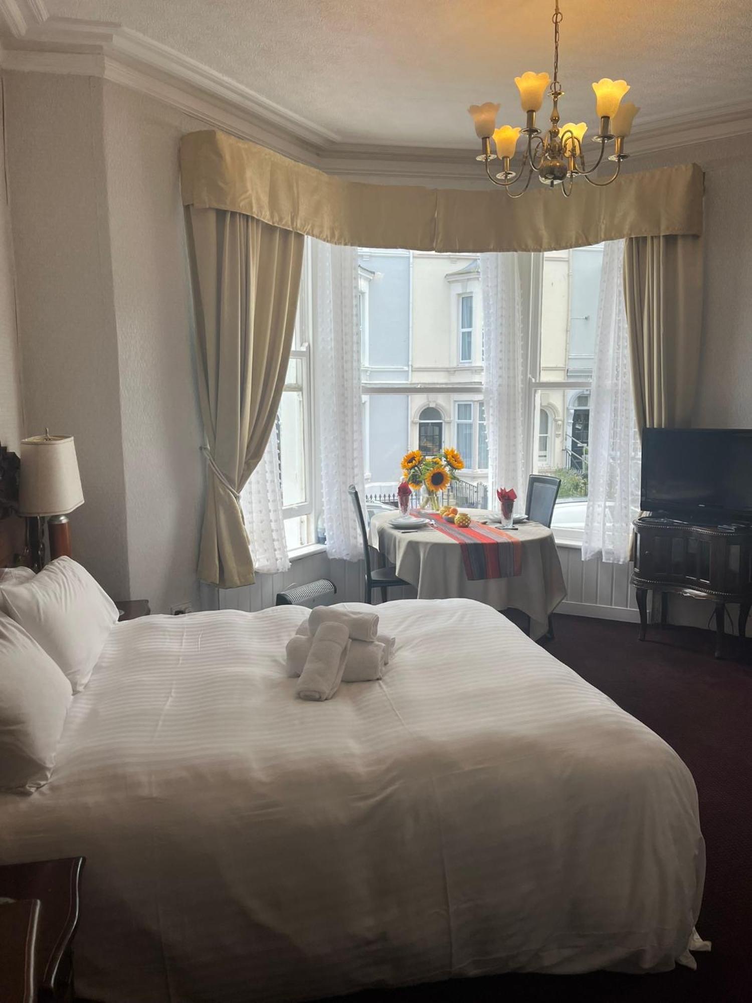 Hotel Bella Vista Llandudno Esterno foto